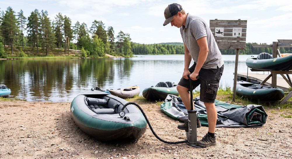 Foot Pump with Pressure Gauge for Inflatable Kayaks: A Commercial Buyer's Guide